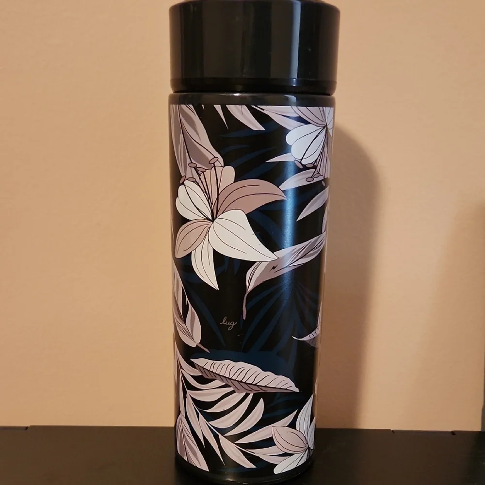 Lug Black and White Floral Thermos/water Bottle - Picture 1 of 10